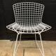 4 Chaises vintages Harry Bertoia Wire en maille de der Laqué Blanc Knoll