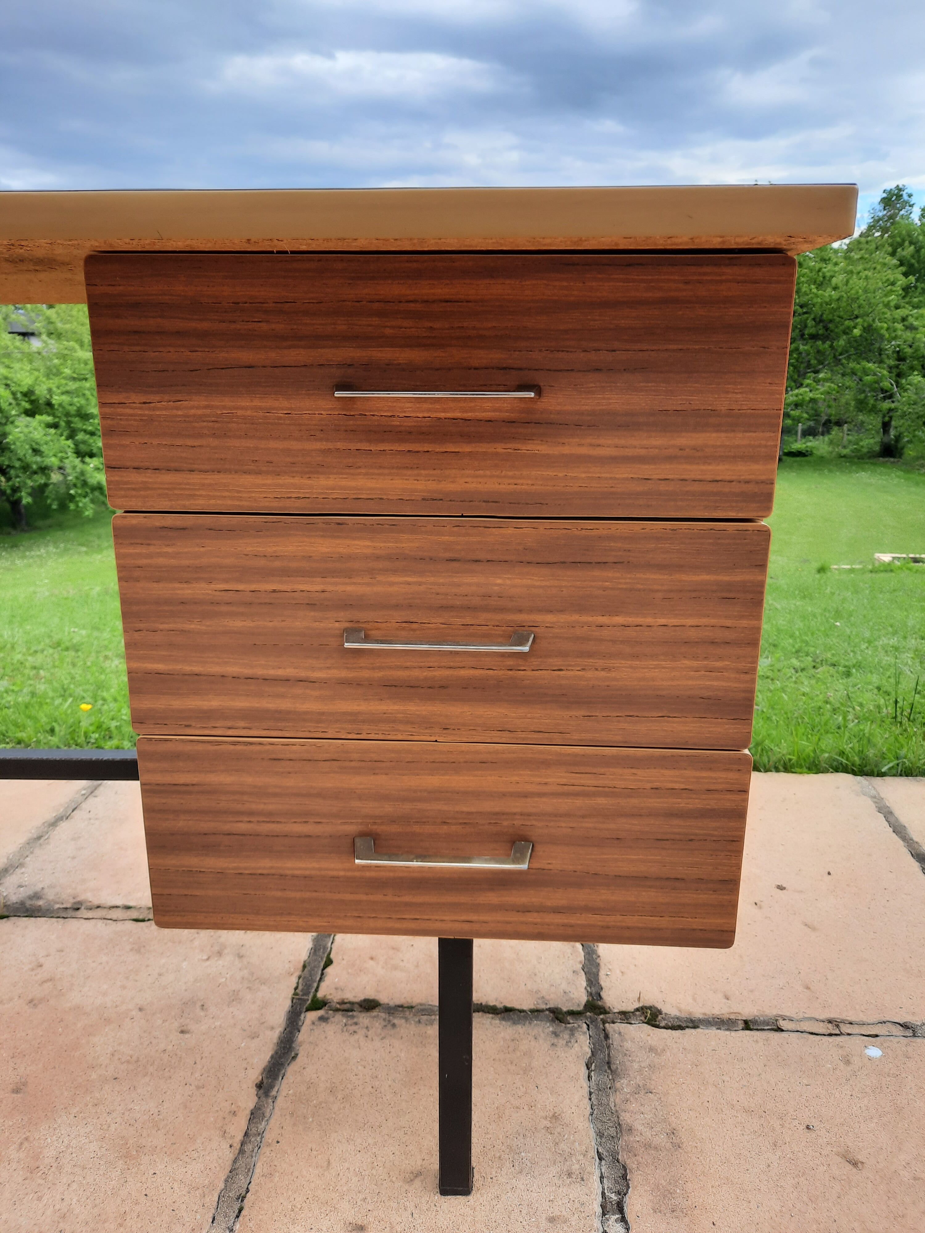 Bureau vintage