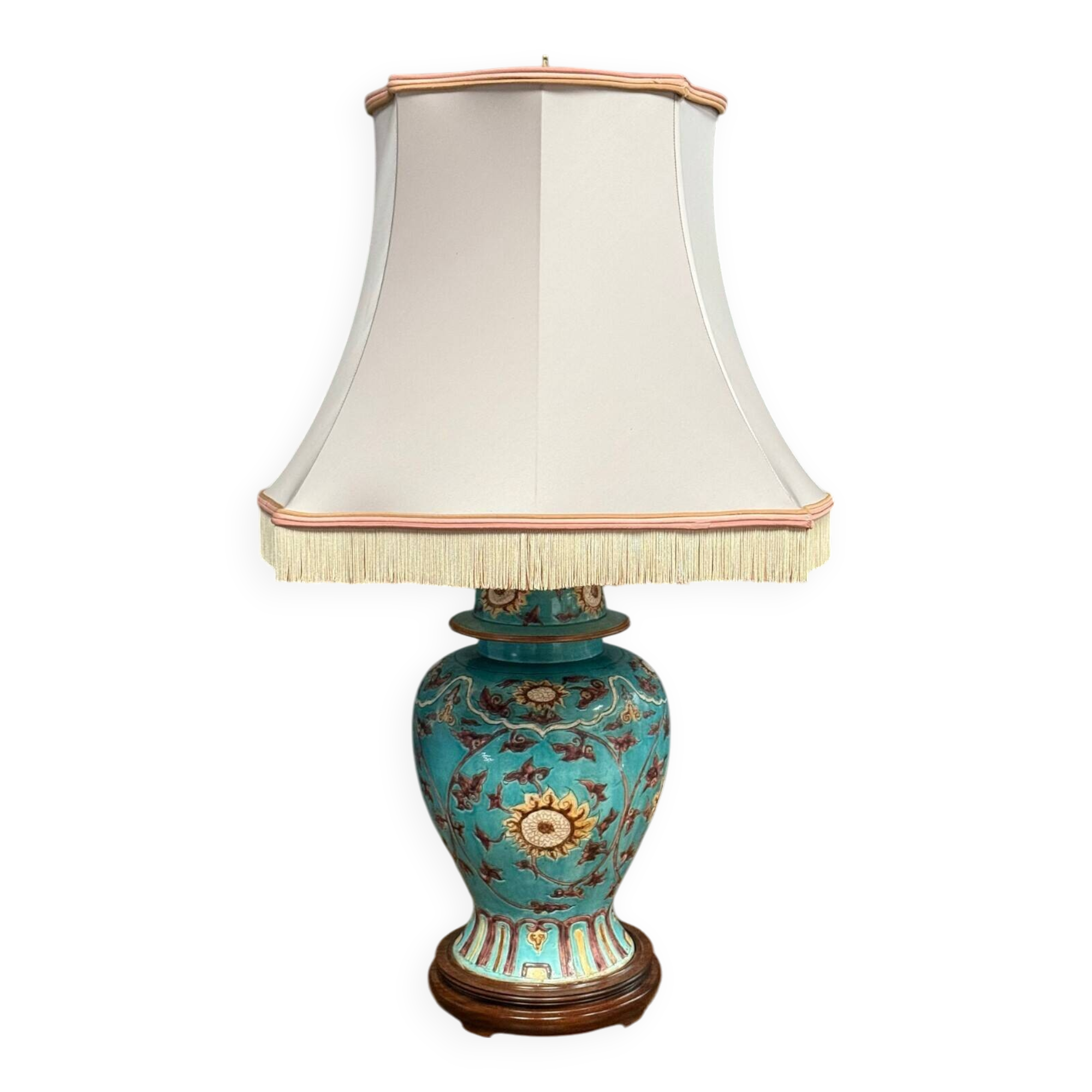 Large Chinese ceramic lamp, 20th century, floral decoration, original lampshade