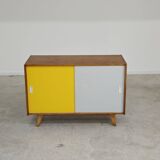 Buffet U-452 jaune et gris par Jiri Jiroutek pour Interier Praha 1960