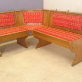 Vintage corner seat