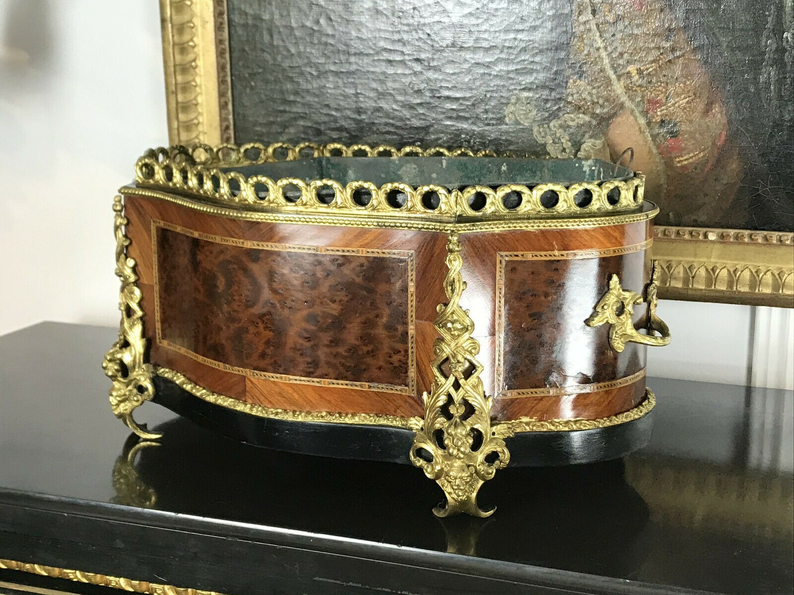 Garden of eventful form Napoleon III era