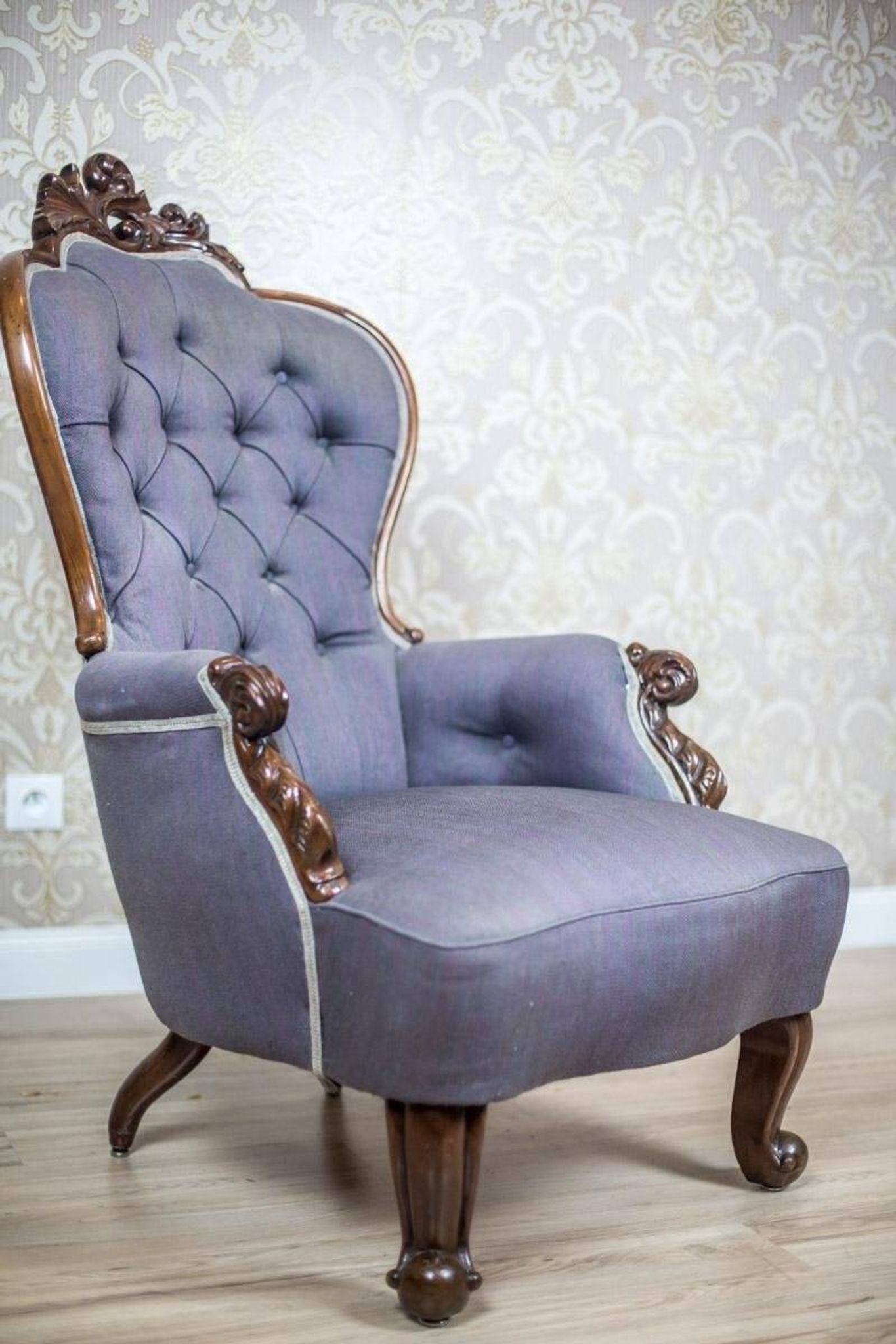 Neo-Rococo Walnut Chair with Violet Fabric, 1860
