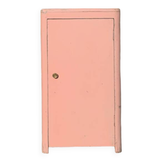 Small powder pink Parisian wardrobe