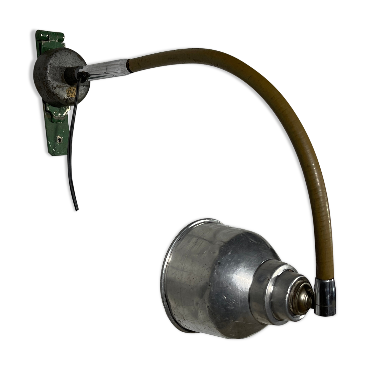 Magnetic and articulated lamp EM.DA