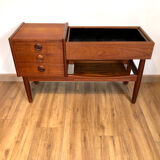 Scandinavian planter