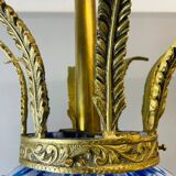 Lustre géant en verre d'art bleu avec couronne en bronze