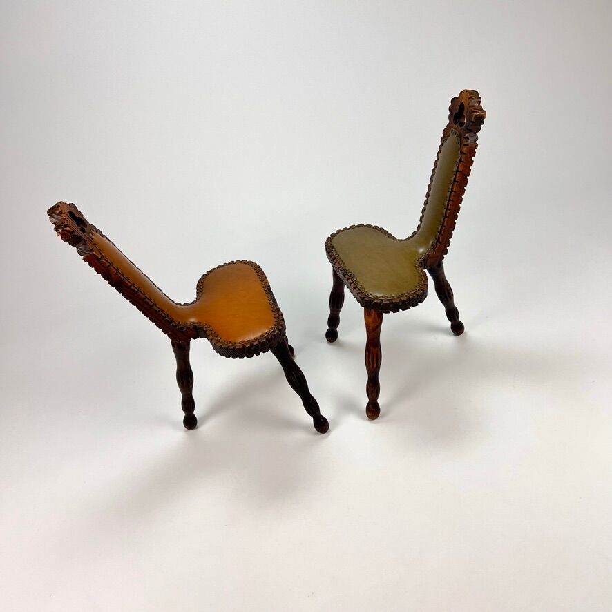 Set of 2 mid century brutalist oak tripod stools, 1960s