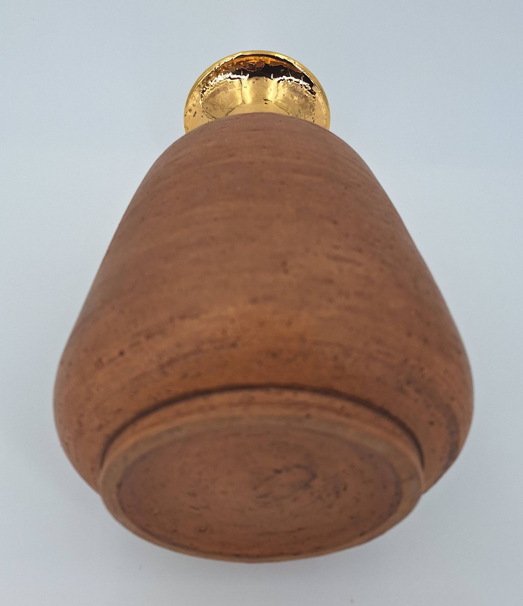 Vase en grès chamotté brut émaillé d'or, Italie, Bitossi pour Raymor, circa 1960/1970