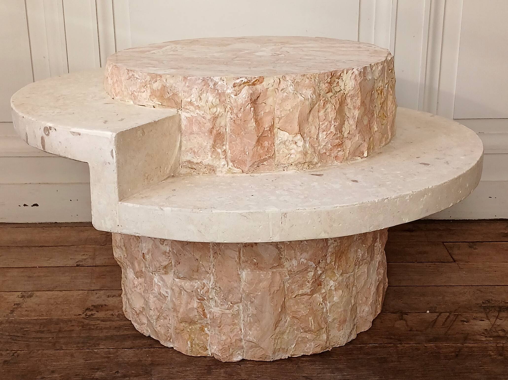 Magnussen Ponte, 1980 brutalist fossil stone coffee table