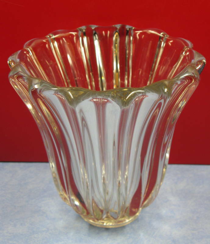 Pierre d'Avesn glass art deco corolla vase