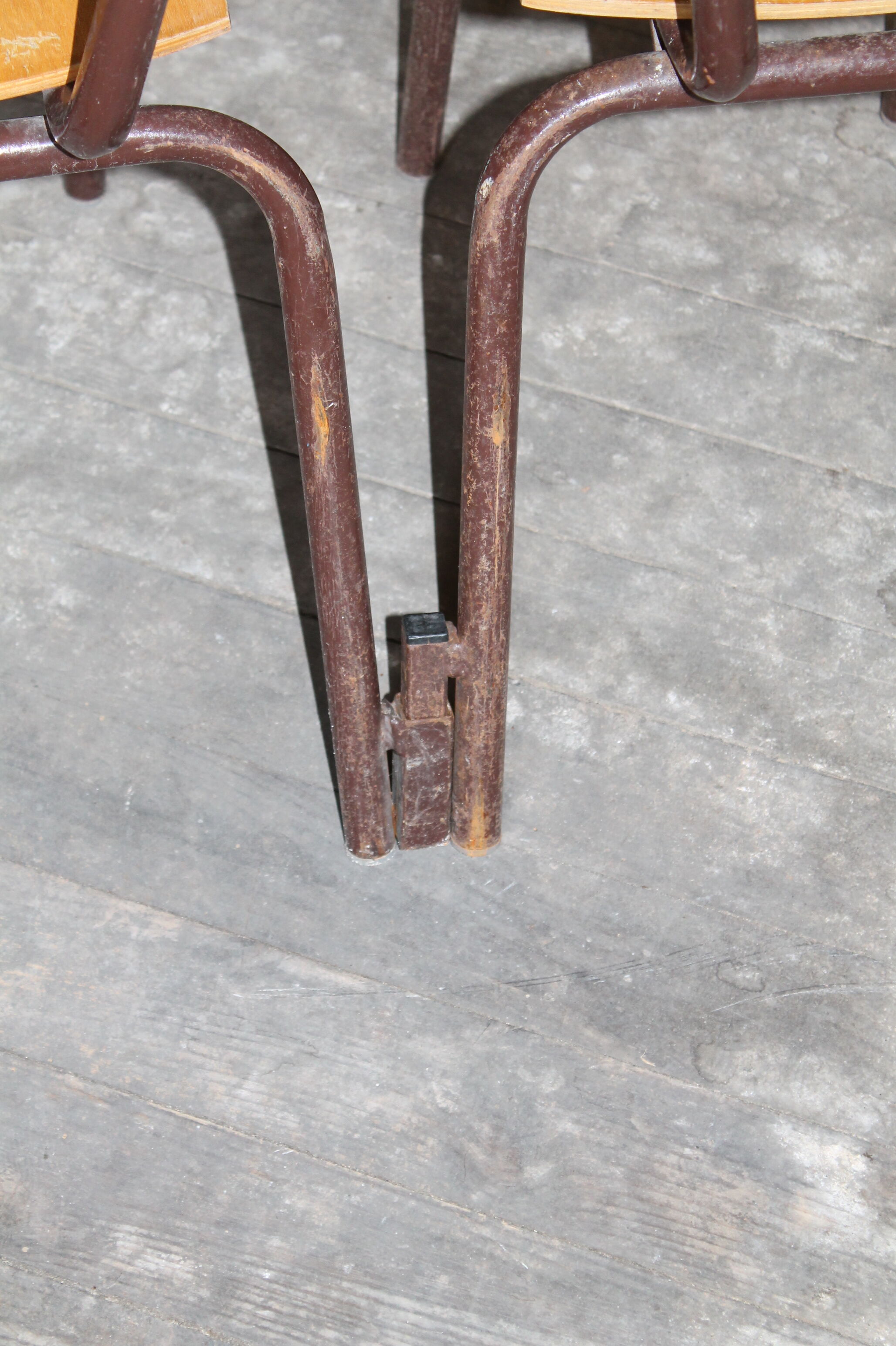 Lot of 34 Mullca chairs 511