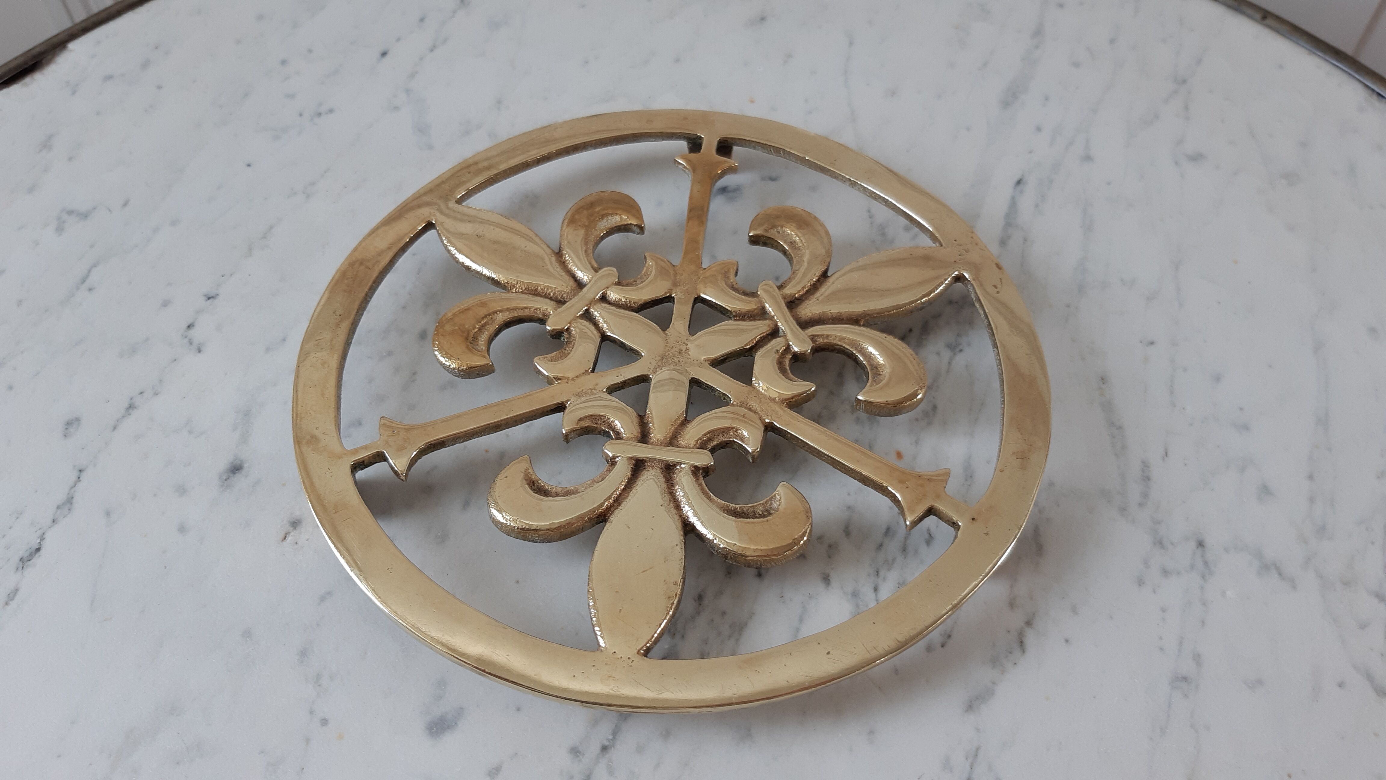 Solid brass table mat 50s