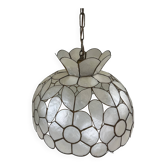 Large mother-of-pearl pendant light