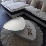 Coffee table with mirror tray