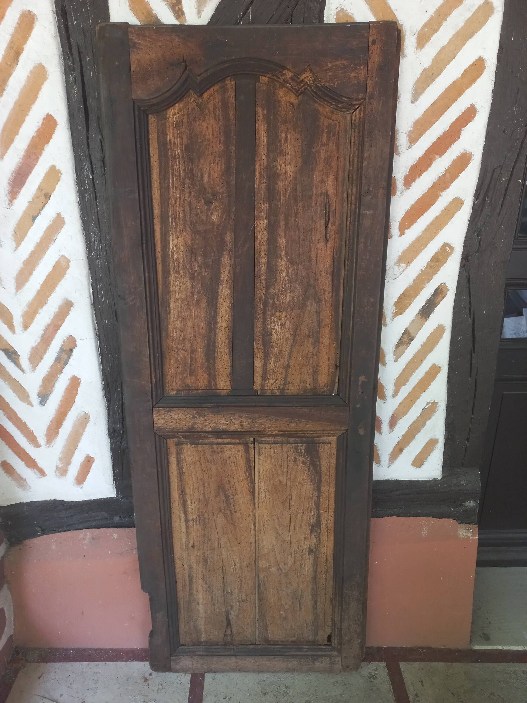 Old Louis XV wardrobe door jumika