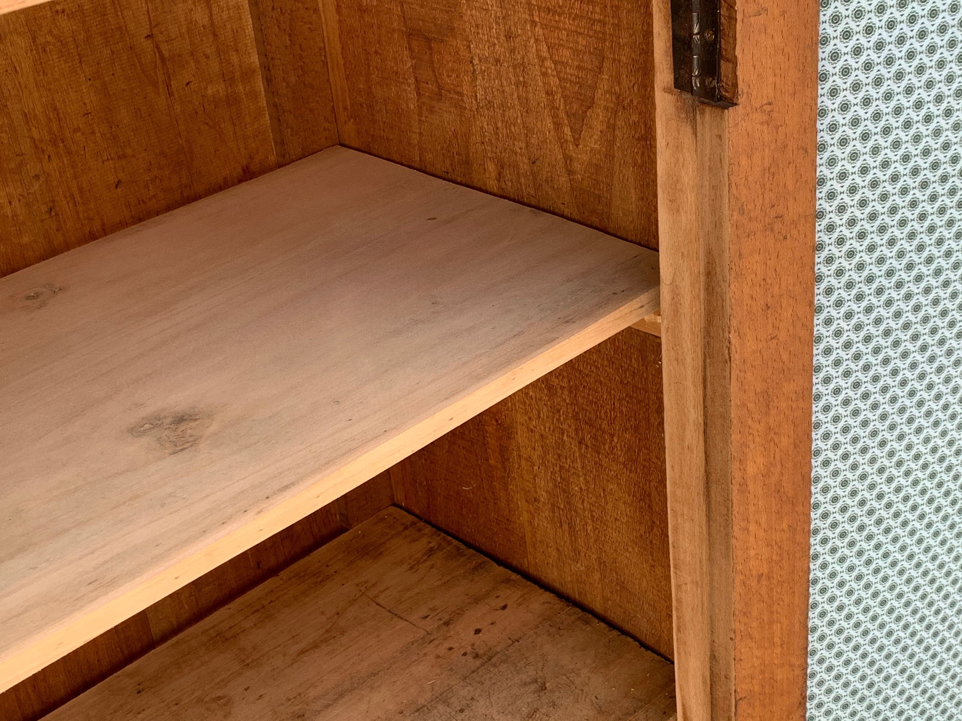 Parisian buffet glazed raw wood