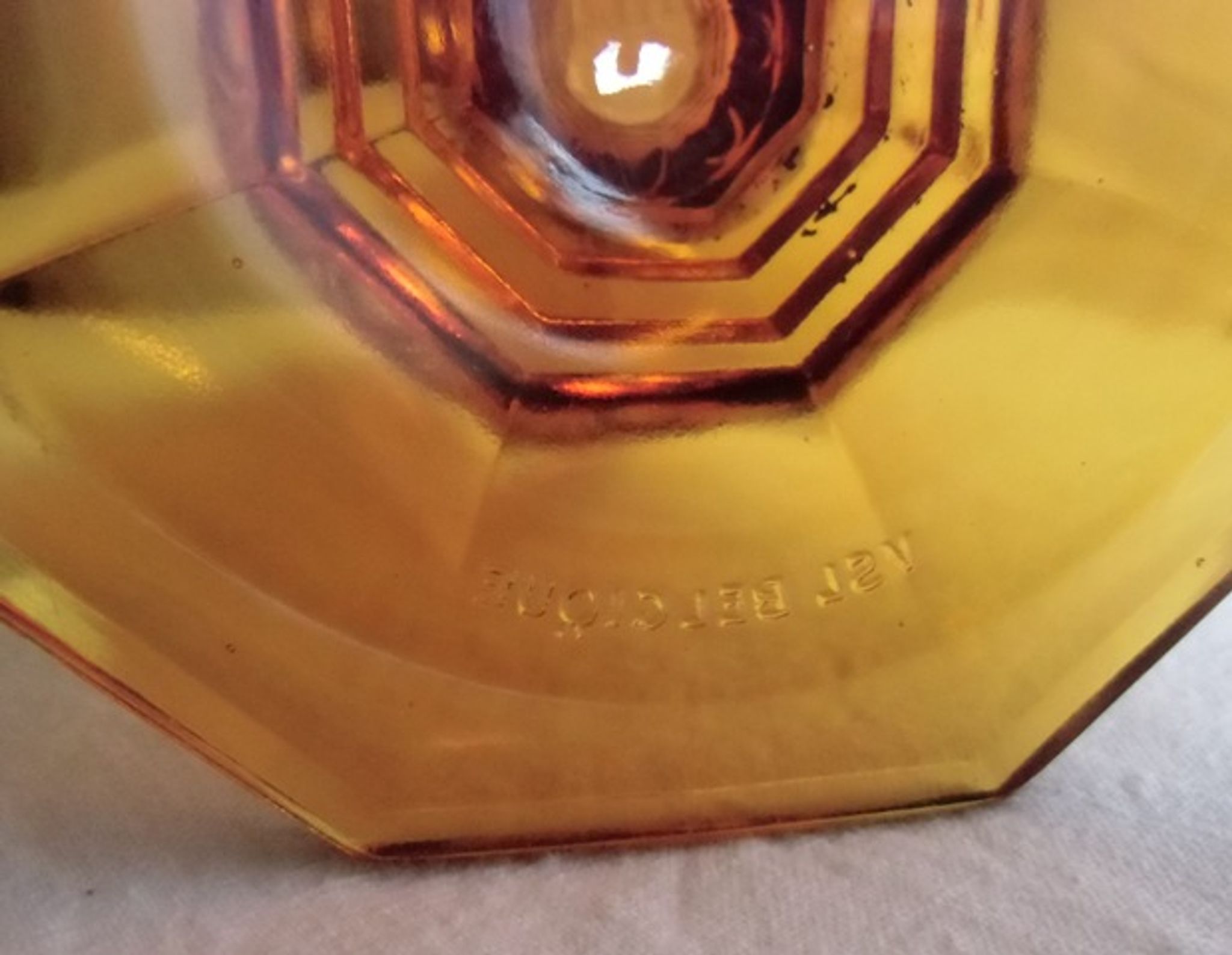 Pair of Art Deco vases, Val-Saint-Lambert crystal, 1930
