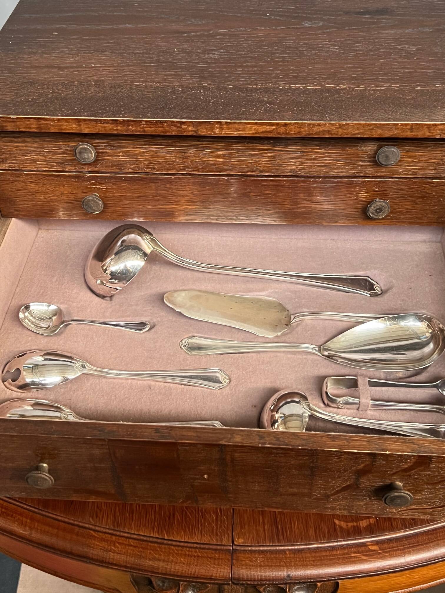 Wiskerman cutlery for 12 people - 127 pieces.