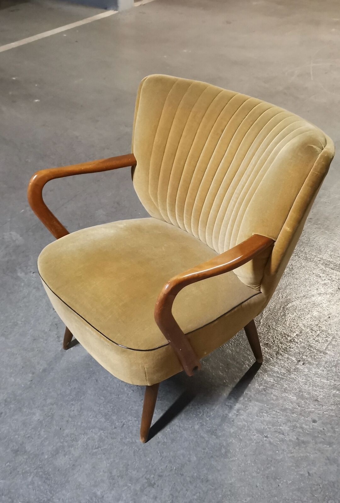 armchair 50s 60s original velvet golden yellow
