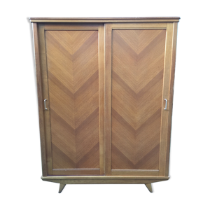 Armoire vintage à pieds