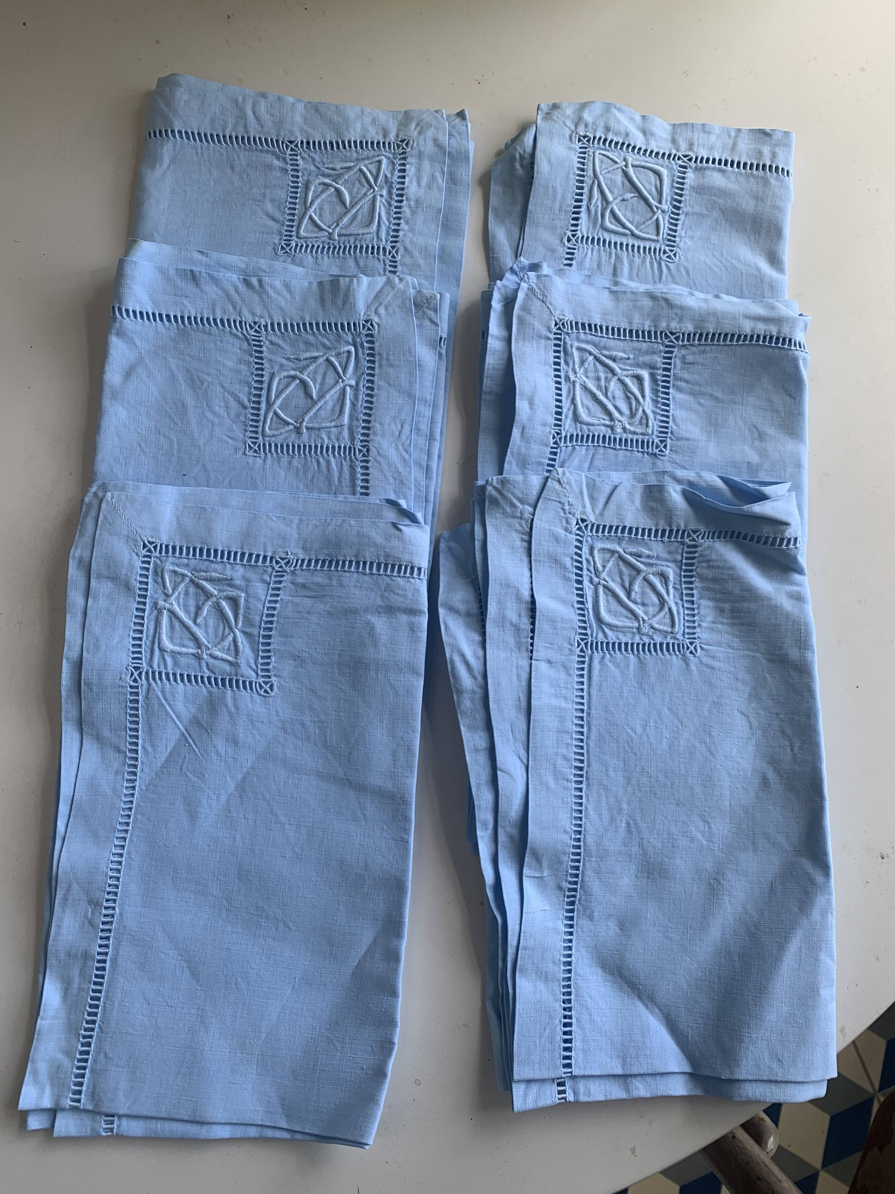 6 cotton and linen napkins, pastel blue, embroidered, OG monograms,