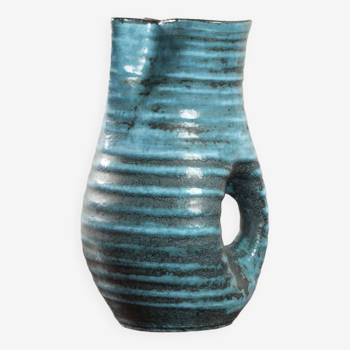 Sculptural pitcher, Accolay, France, 1970