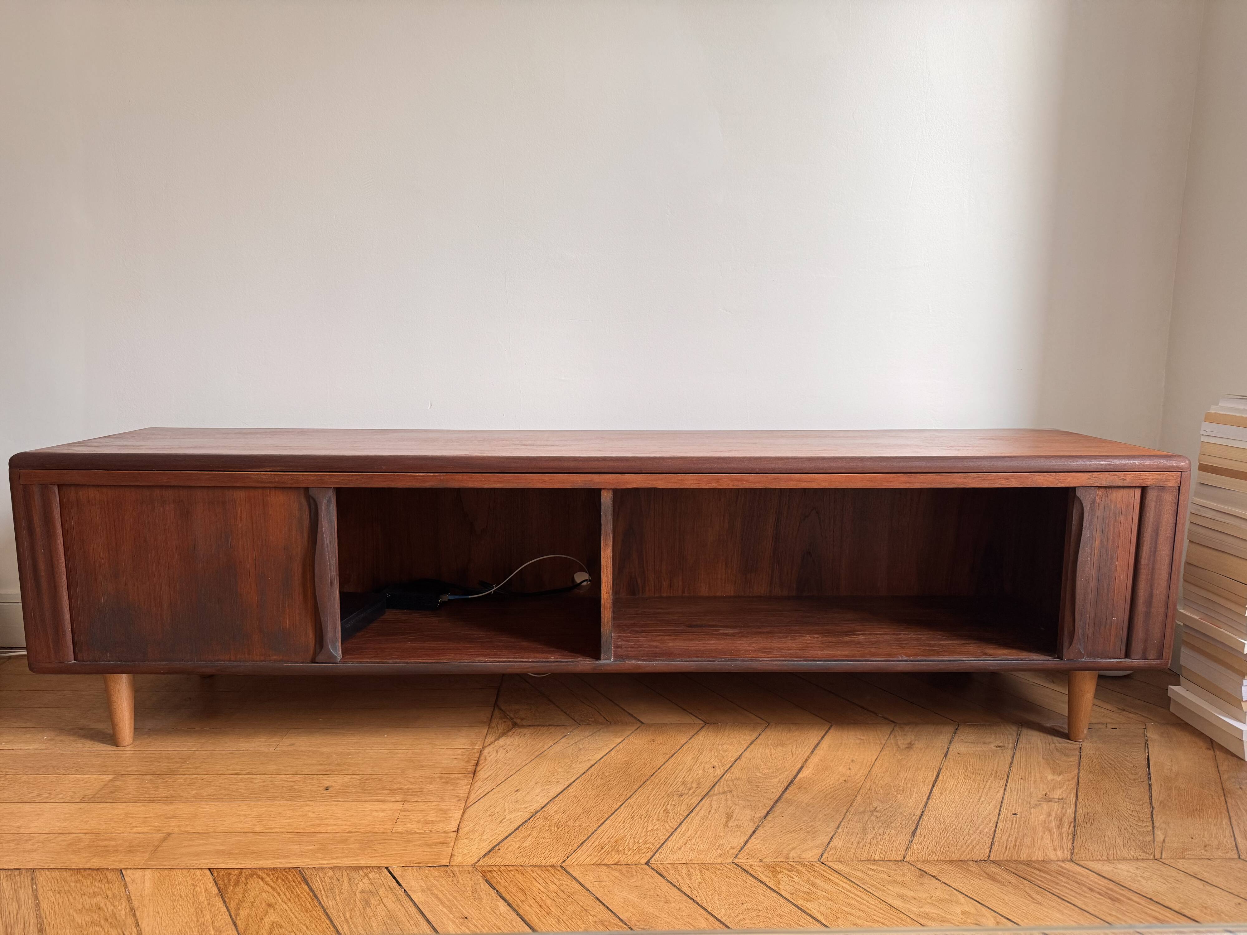 TV cabinet
