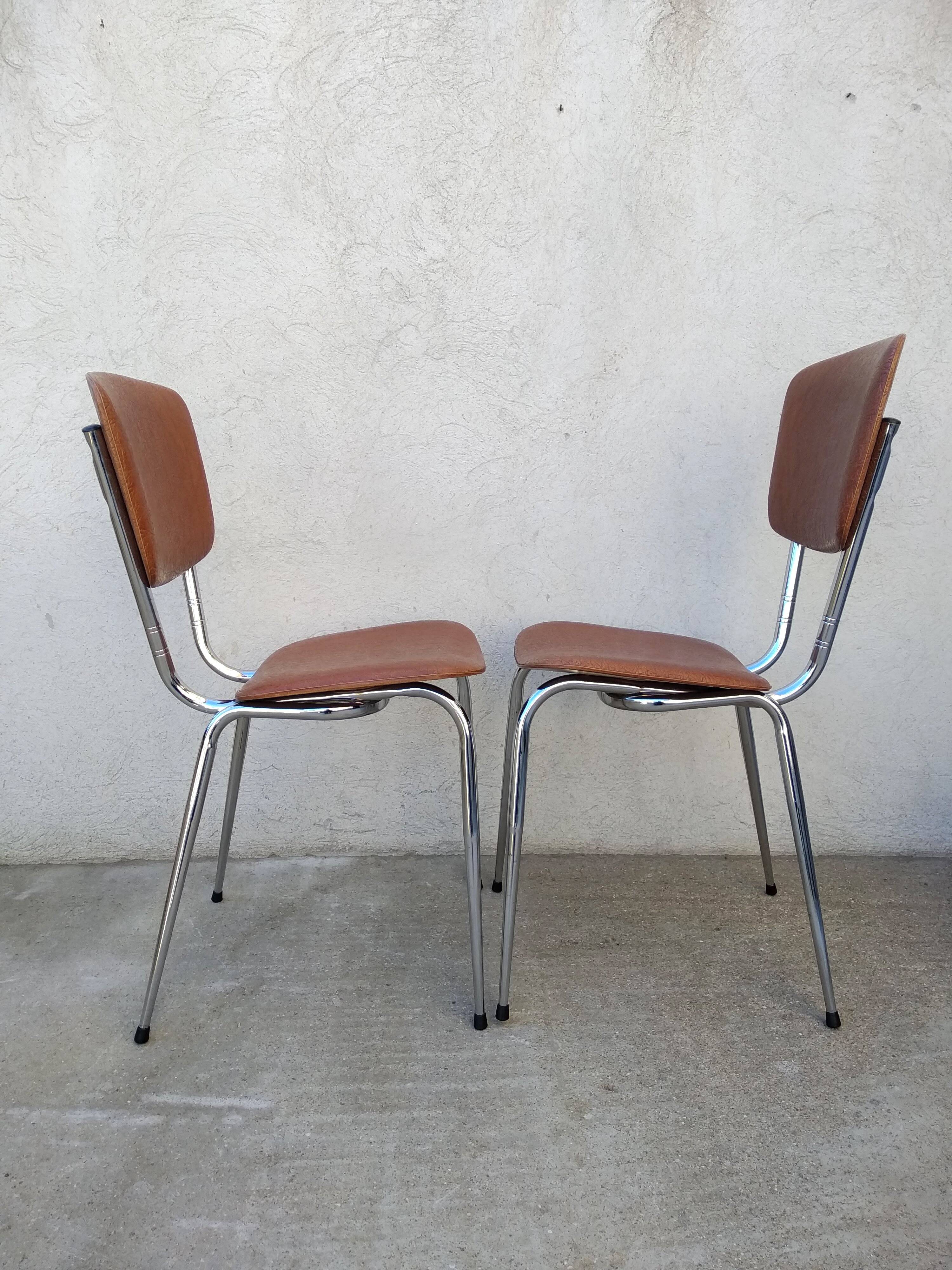 Set of 2 kitchen chairs in imitation leather from the 60s and 70s
