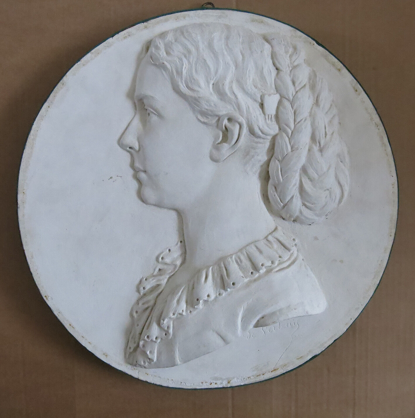 Plaster medallion
