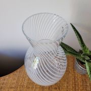 Vase en verre soufflé artisanal Murano