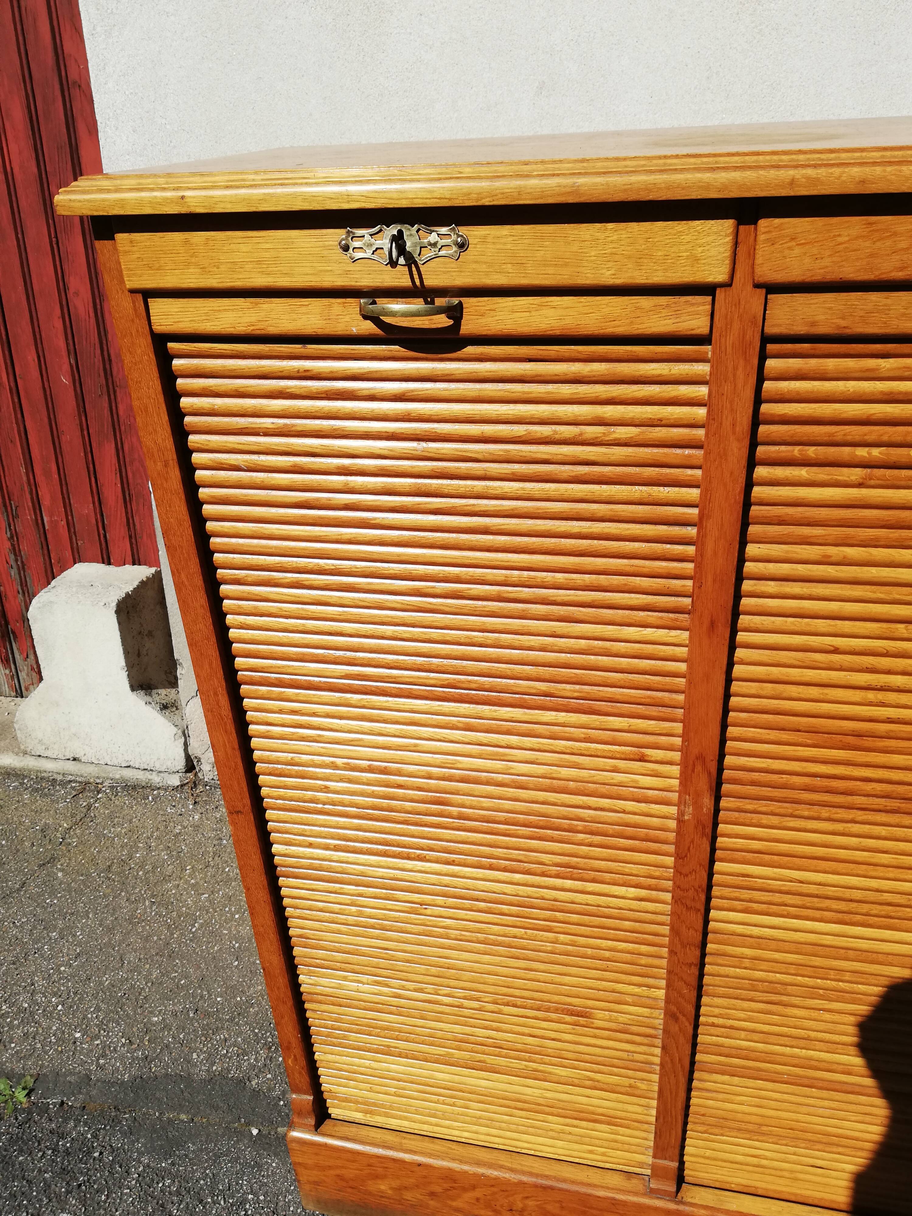 Furniture curtain binder year 30 oak