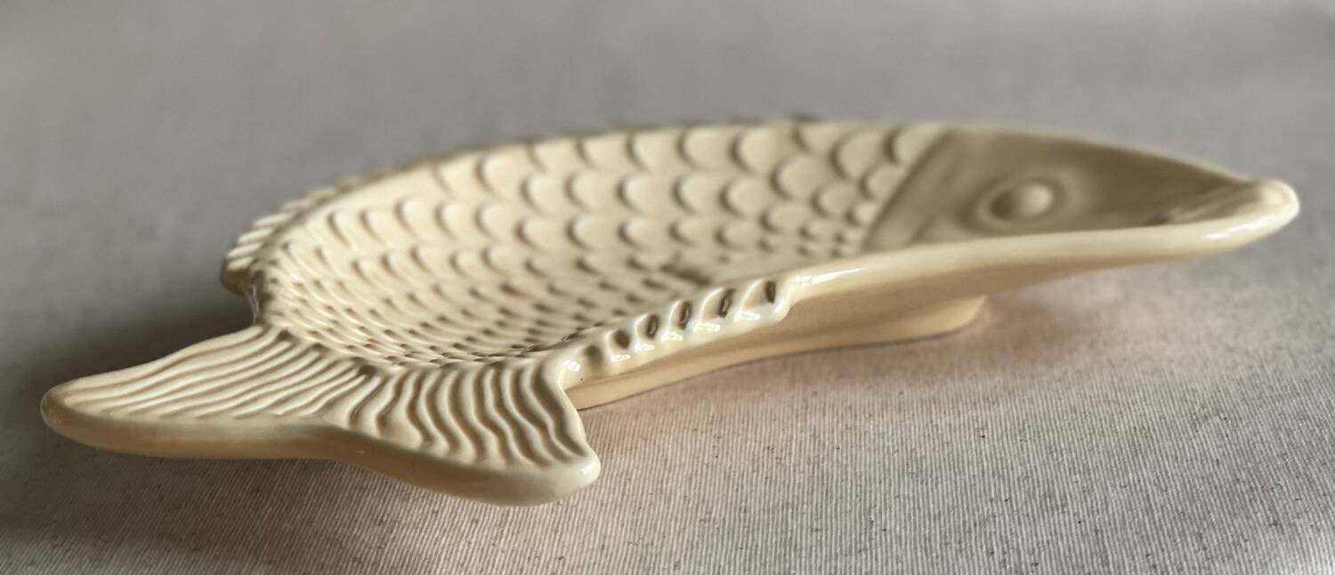 Ceramic pocket emptier