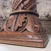 Carved oak column with twisted shaft, beads and acanthus – 19th c.