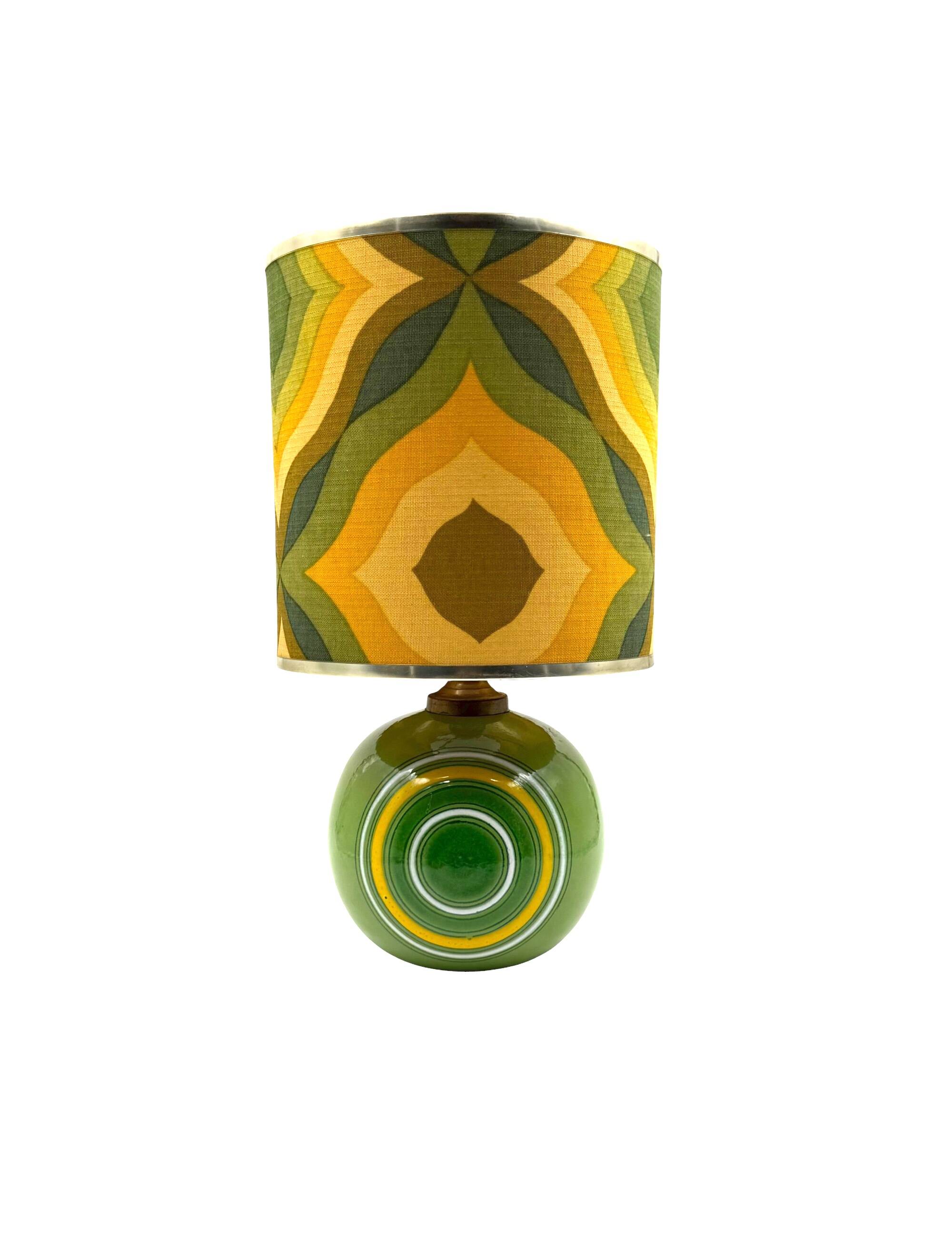 Space Age green ceramic table lamp, Italy 1960s