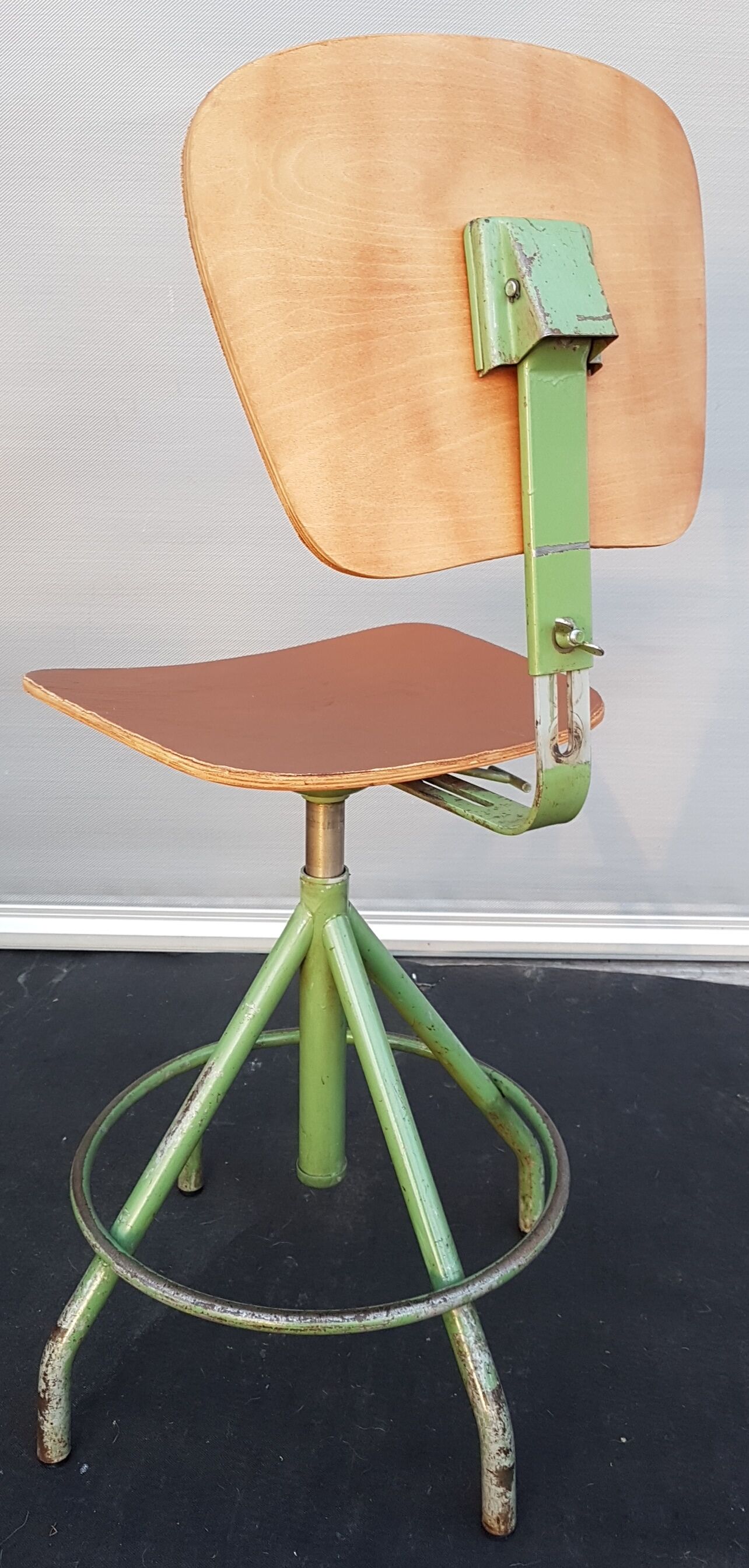 Vintage architect's workshop chair BAO green and chocolate leather