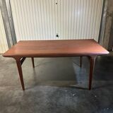 Scandinavian teak table by Johannes Andersen