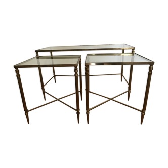 Low pull-out glass and brass table