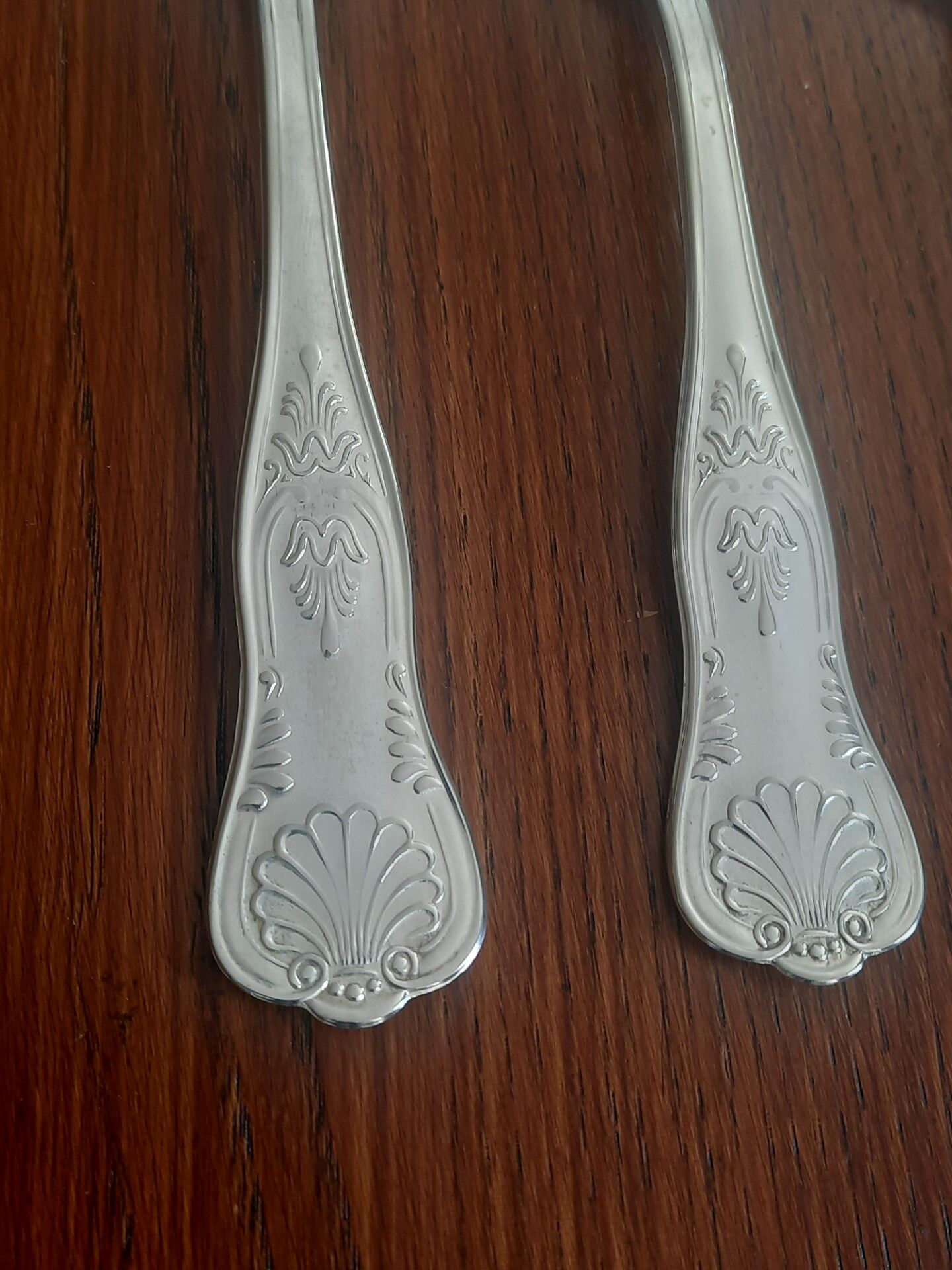 Set of 6 silver metal spoons