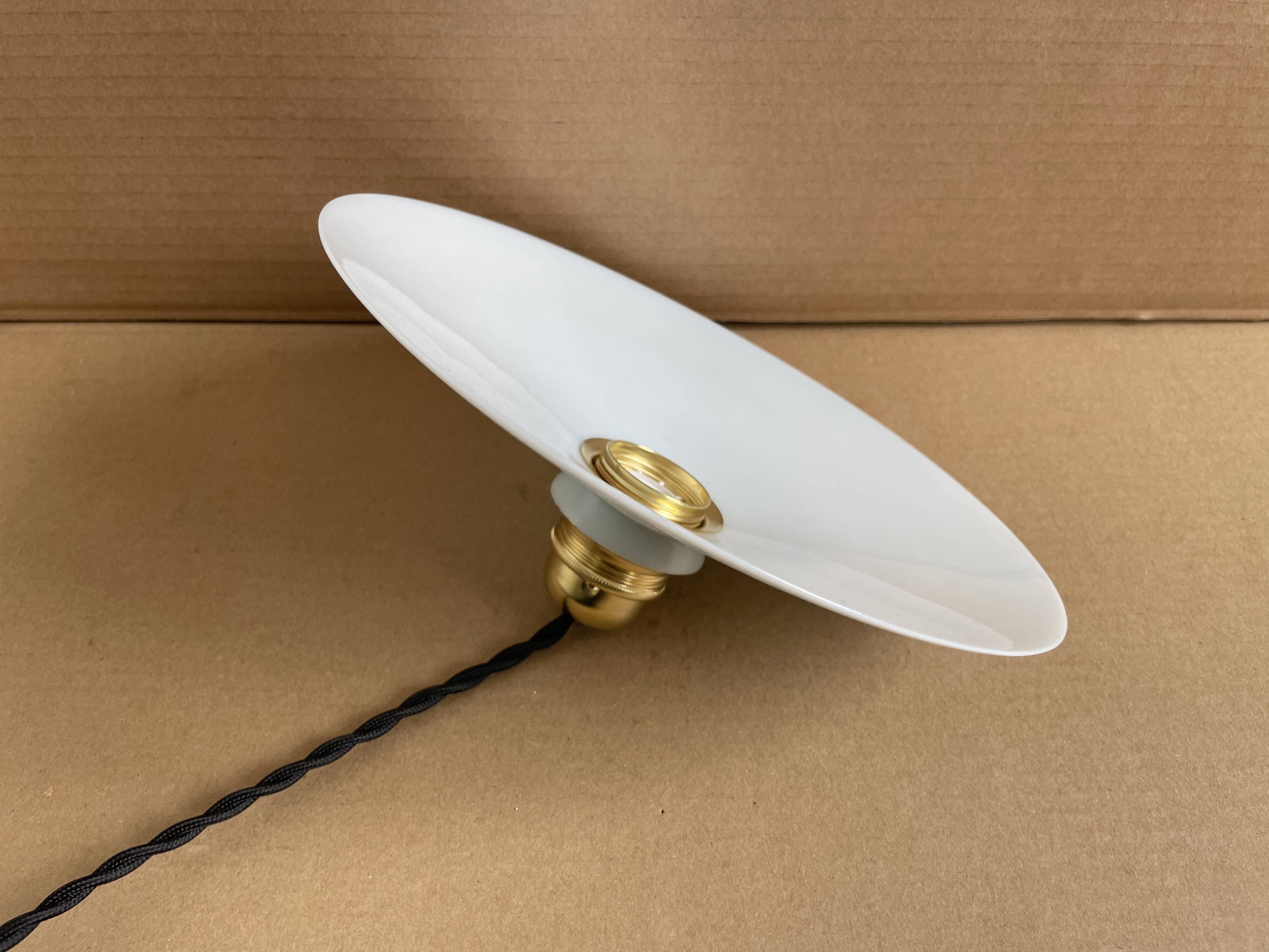 Suspension opaline ancienne