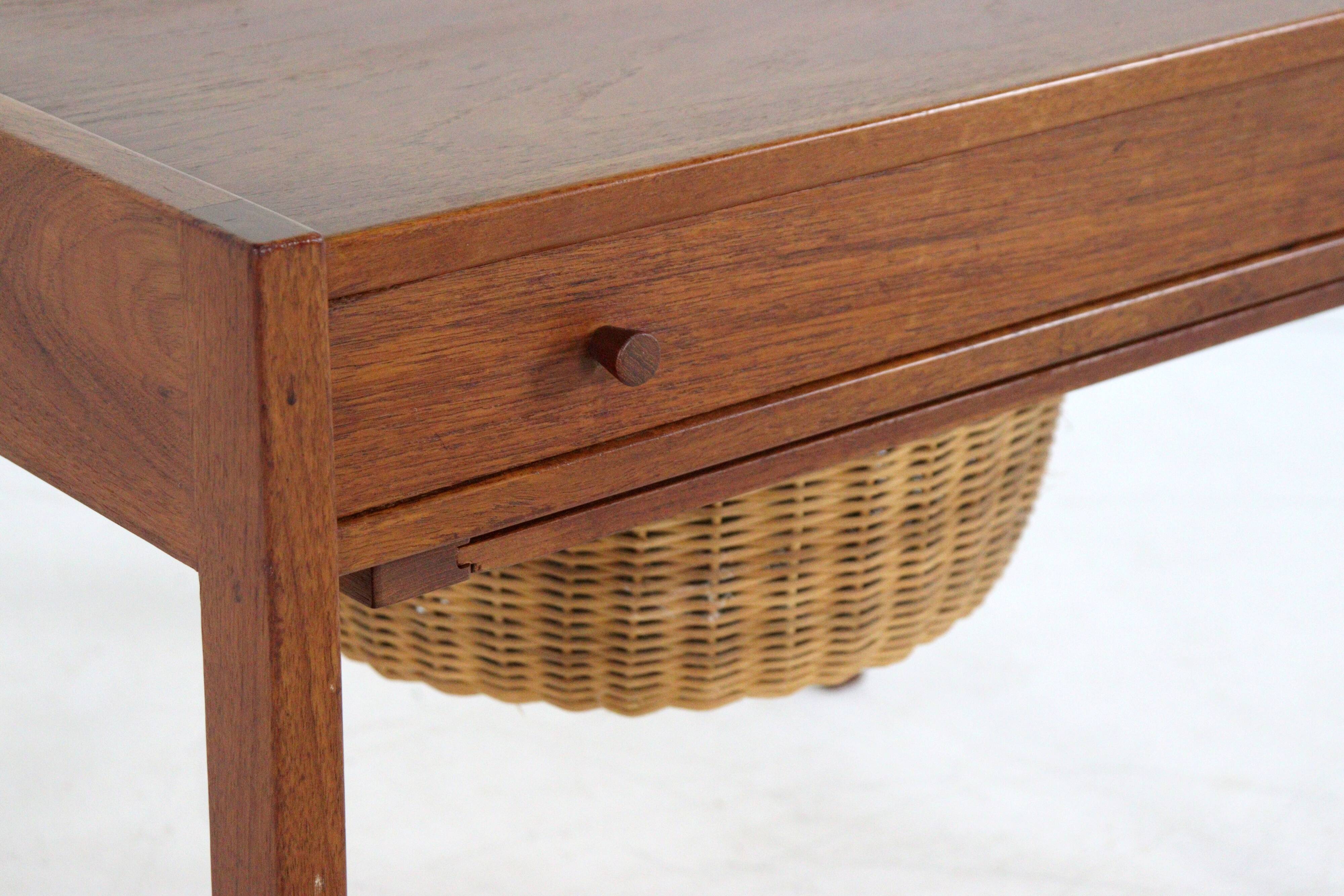 Danish sewing box / side table