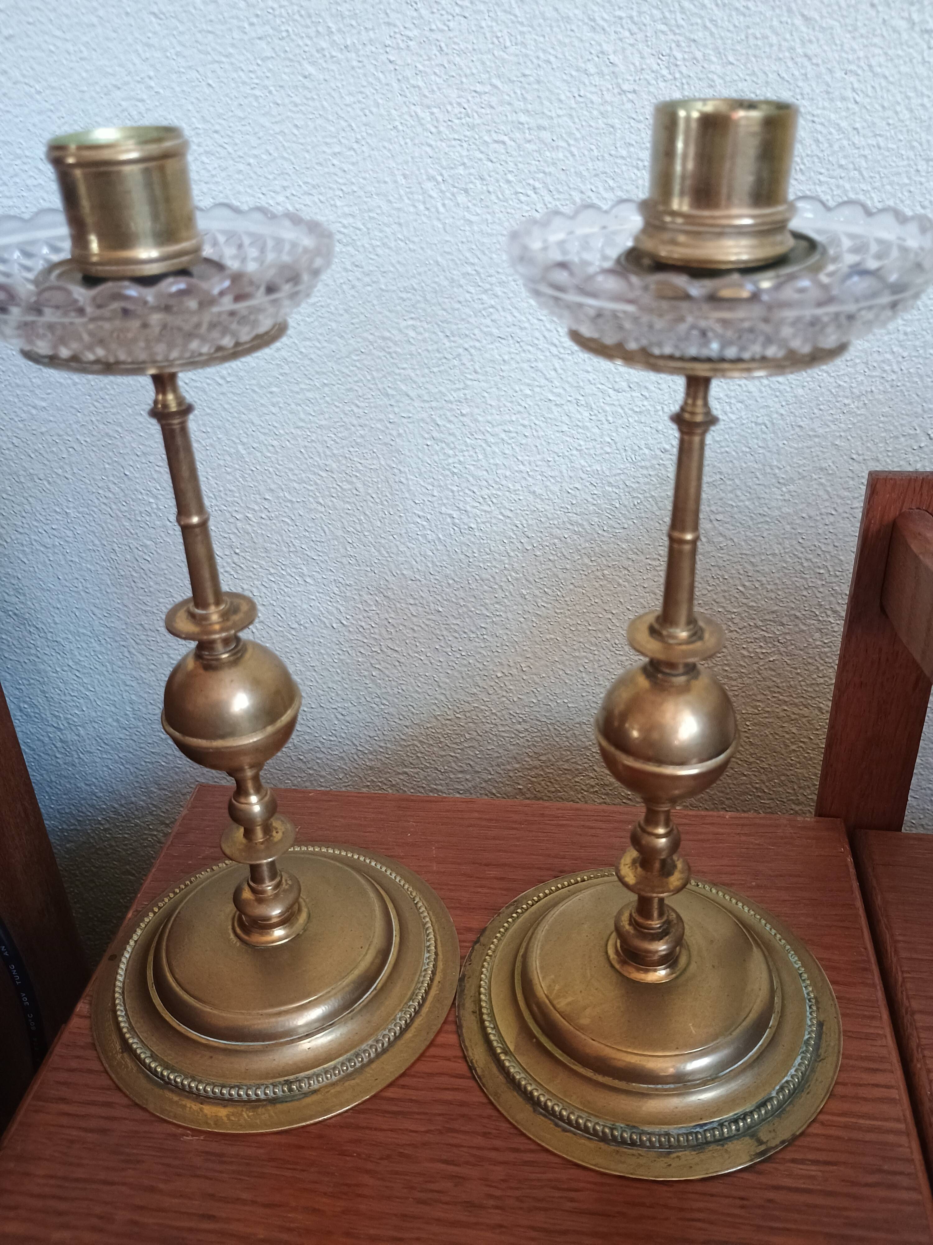 Pair of brass and glass candlesticks - centerpiece -