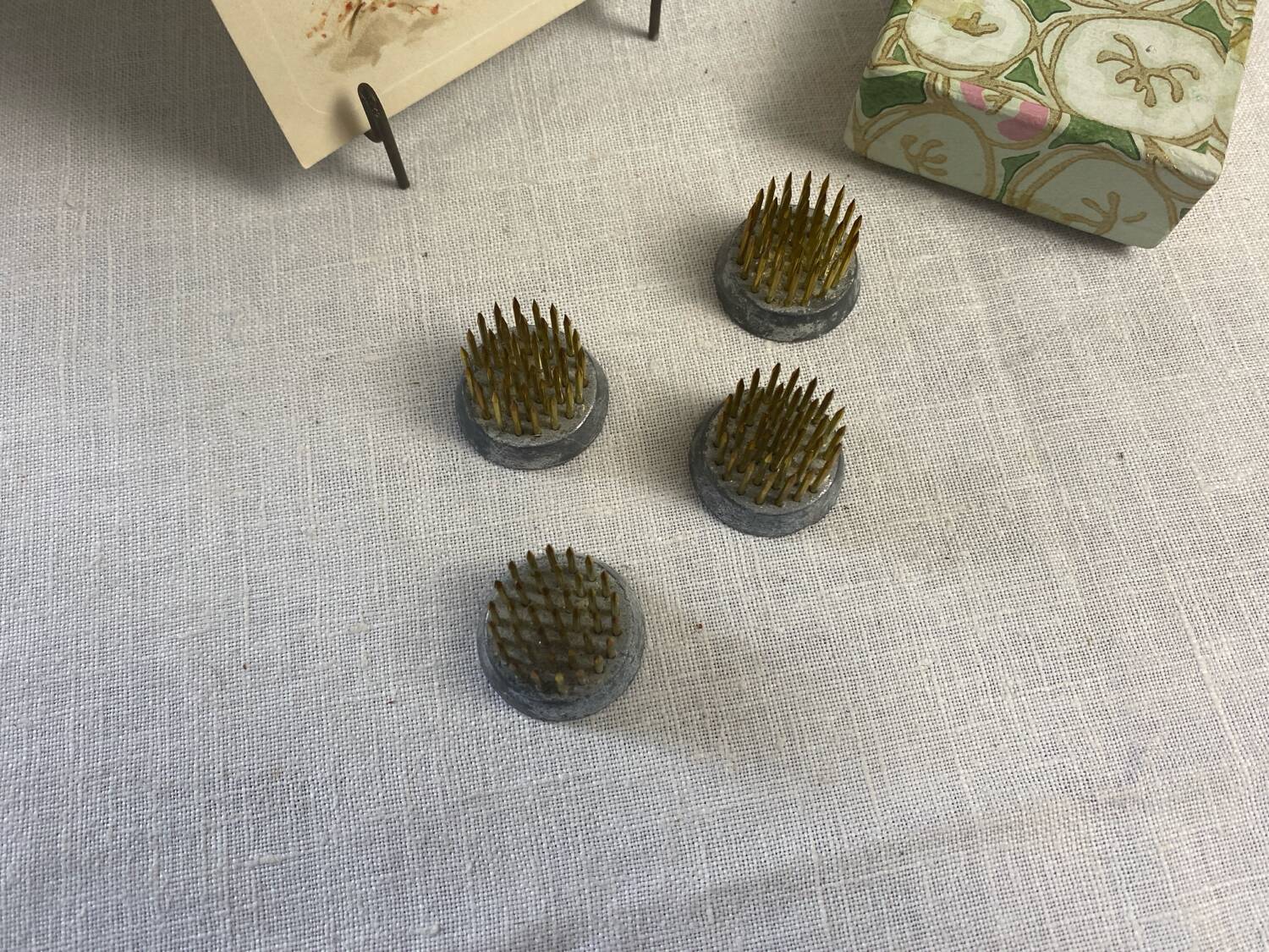 Set of 4 small florist/Ikebana flower picks