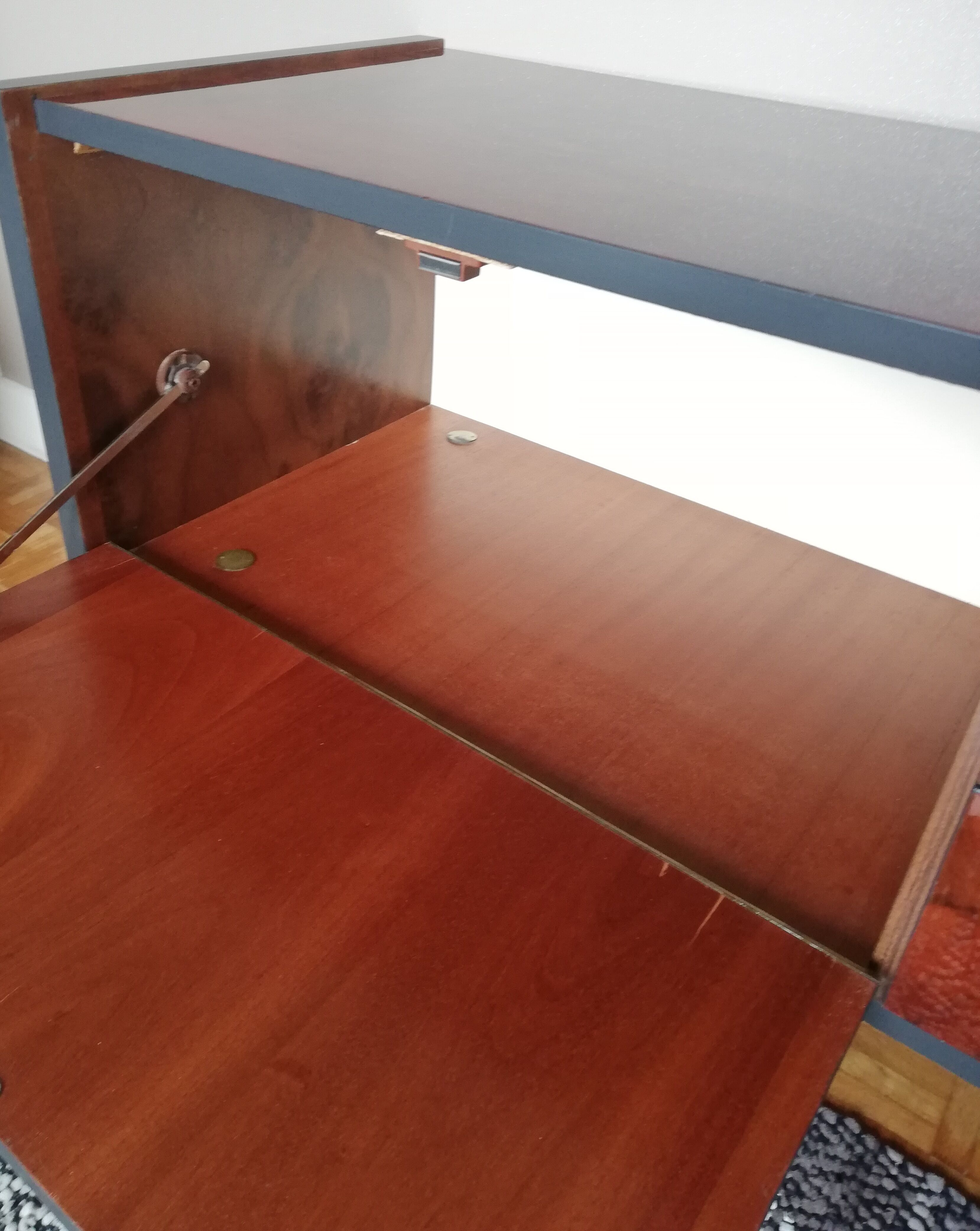 Sideboard