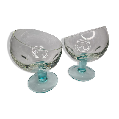 Paire de coupes en verre sur pied, 16 cm, bleues