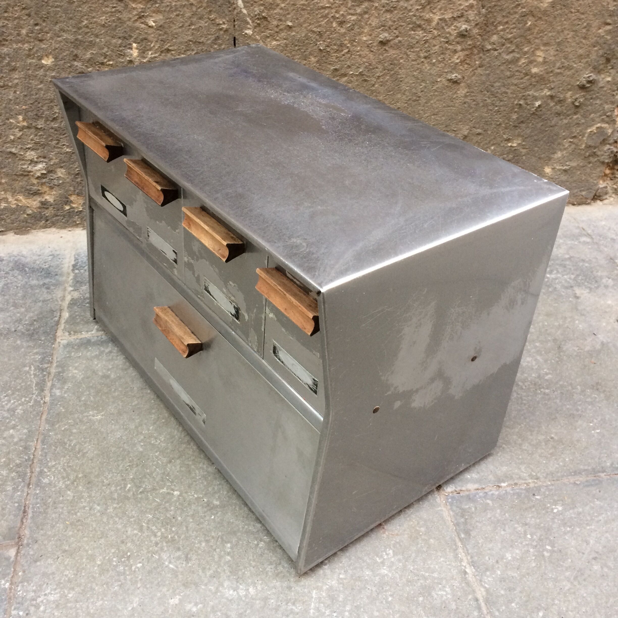 Meuble de metier ancien
