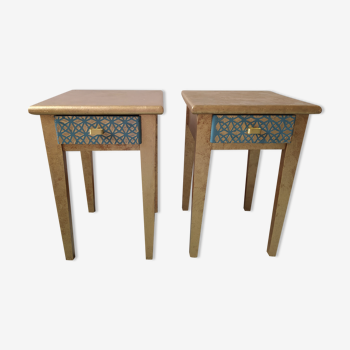 Paire de tables de nuit chevet doré