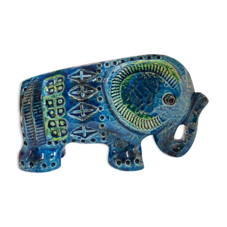 Vintage elephant statue, Aldo Londi for Bitossi, Rimini blue series.