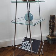 Table d'appoint vintage en métal chromé