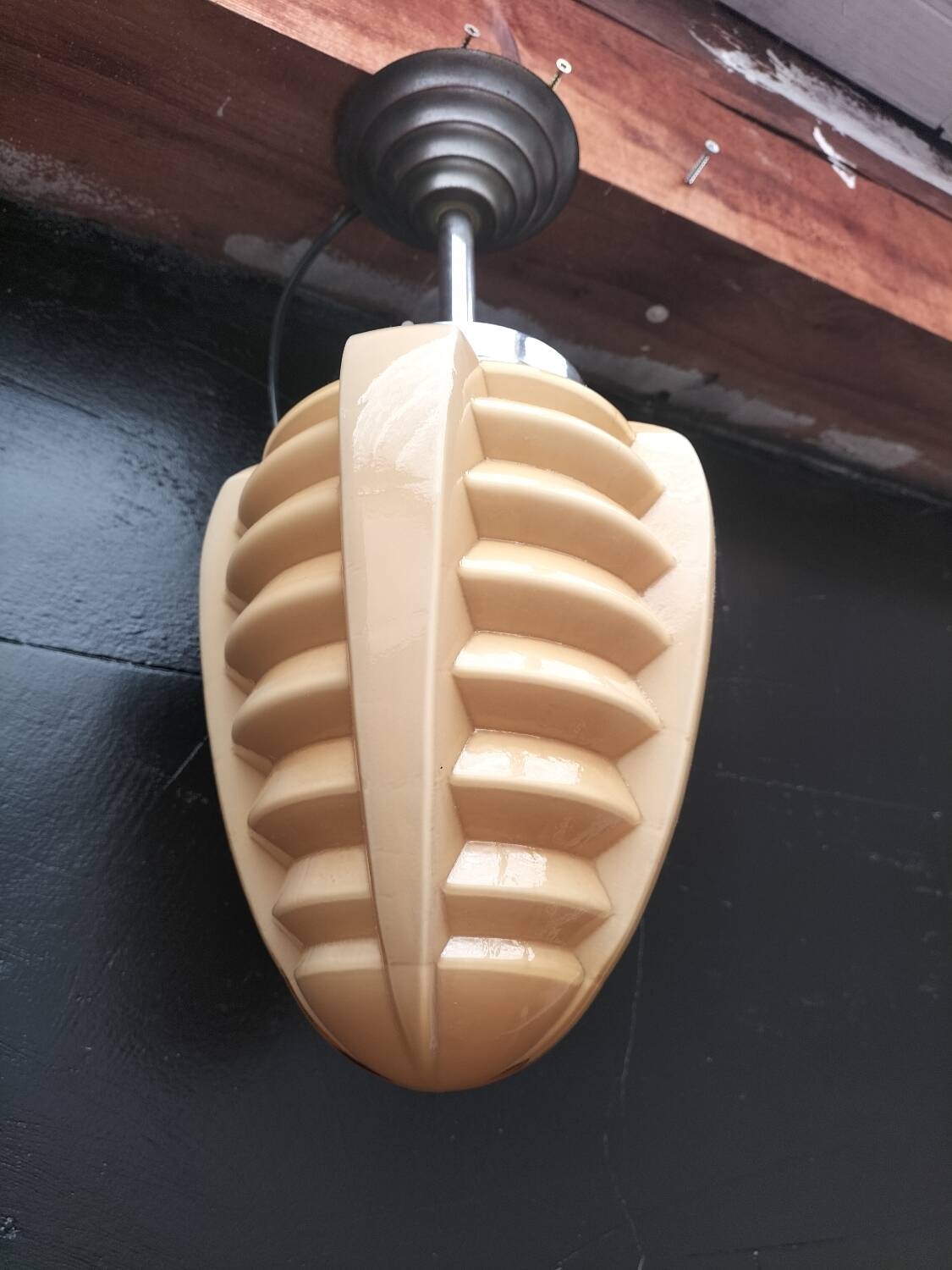 Art Deco suspension